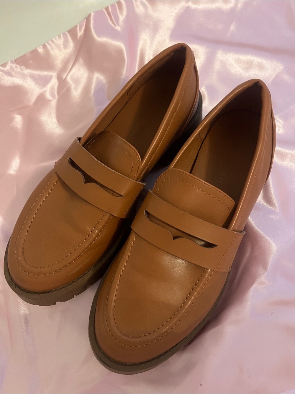 Size 8 Steve Madden Platform Loafers